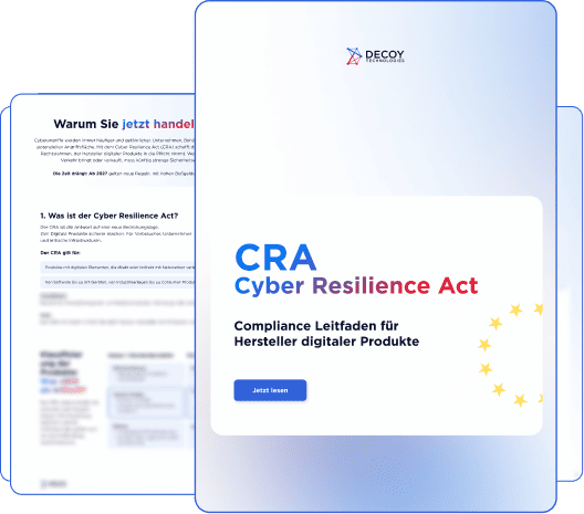 Visualisierung des Whitepapers zum Cyber Resilience Act von Decoy. Im Vordergrund ist das Titelblatt des Whitepapers zu sehen, mit dem Titel „Cyber Resilience Act – Was Hersteller jetzt wissen müssen“ und einem Button „Jetzt lesen“. Das Cover ist in Dunkelblau und Türkis gehalten, mit einem stilisierten Schloss-Symbol und digitalen Strukturen im Hintergrund. Verschwommen sind im Hintergrund weitere Seiten des Dokuments angedeutet, darunter eine Übersicht zu betroffenen Produktkategorien und konkrete Handlungsfelder. Das Design wirkt strukturiert, technisch und ist im Decoy-Farbschema gestaltet.